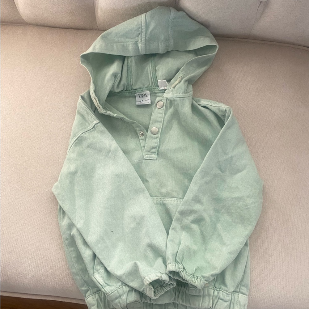Zara pull over jean jacket